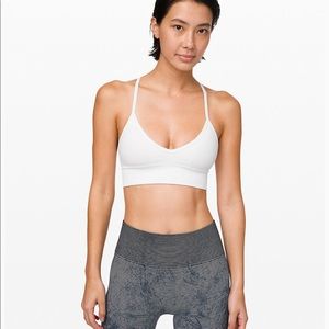 LuLu white stewpot sports bra.